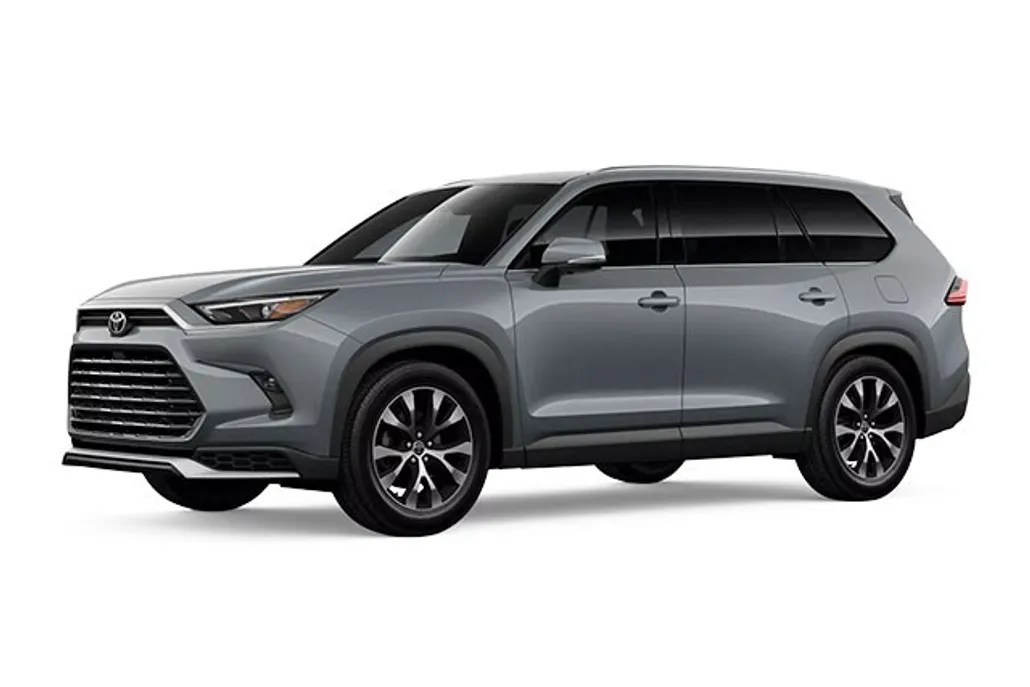 2026 Toyota Highlander Hybrid photo 1