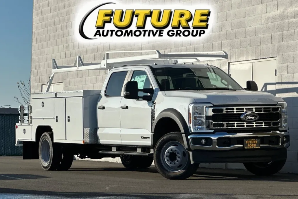2024 Ford F-550 XL photo 1