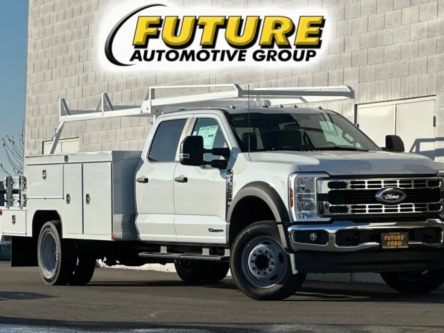 2024 Ford F-550 XL photo 1