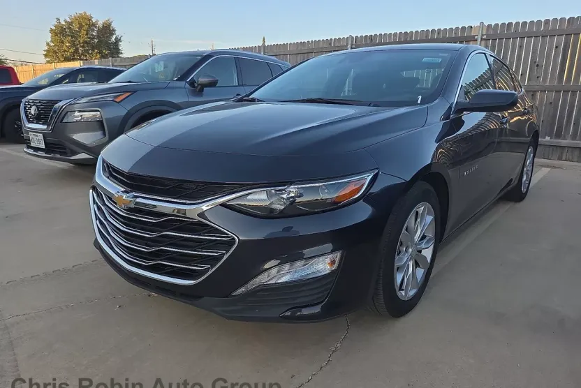 2023 Chevrolet Malibu 1LT photo 1