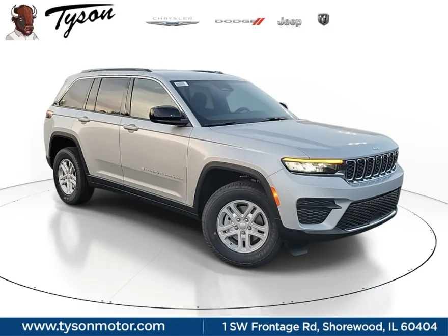 2025 Jeep Grand Cherokee Laredo photo 1