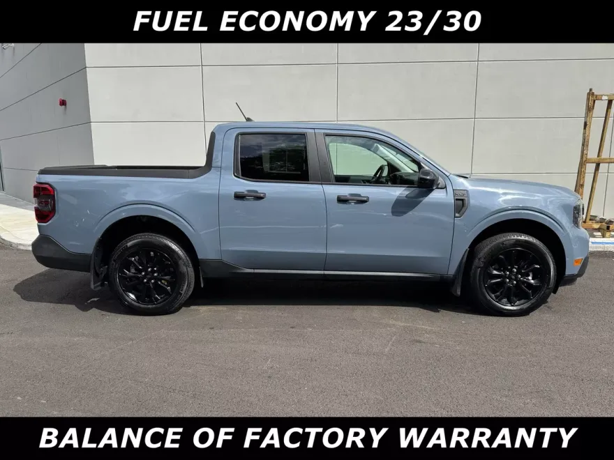 2024 Ford Maverick XLT photo 1