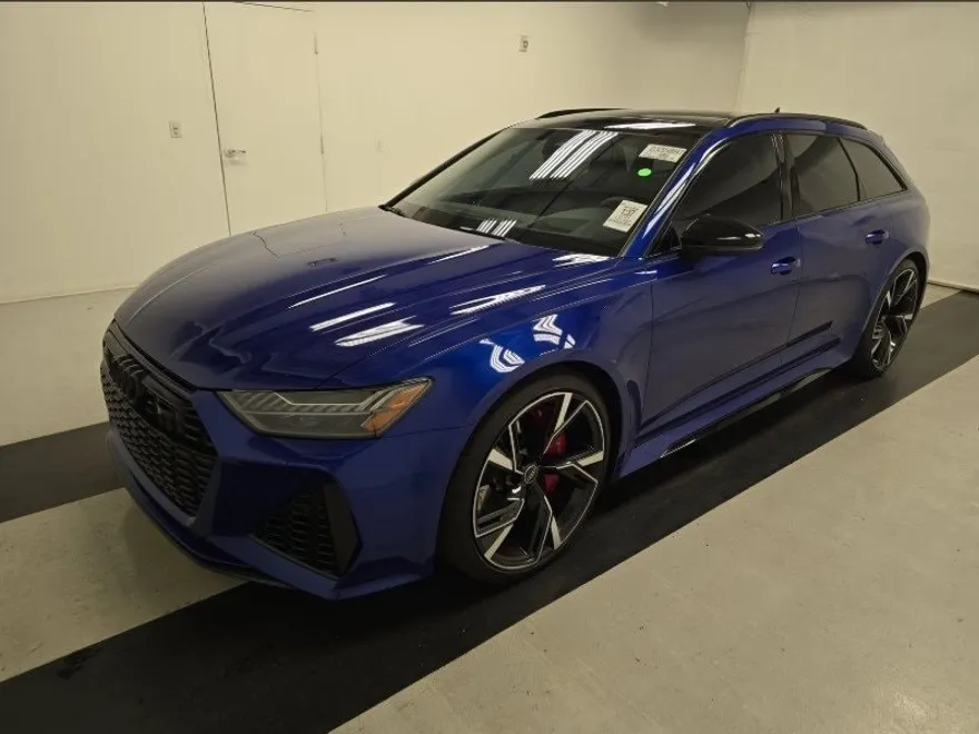 2023 Audi RS 6 Avant Base photo 1