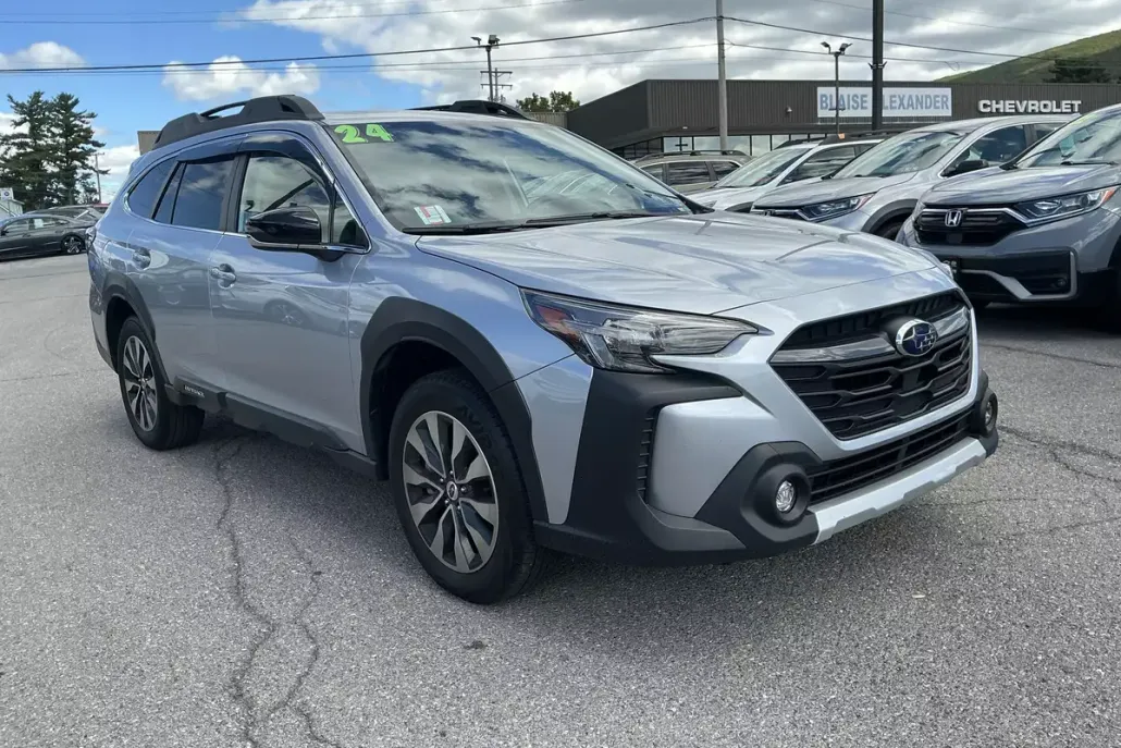 2024 Subaru Outback Limited photo 1