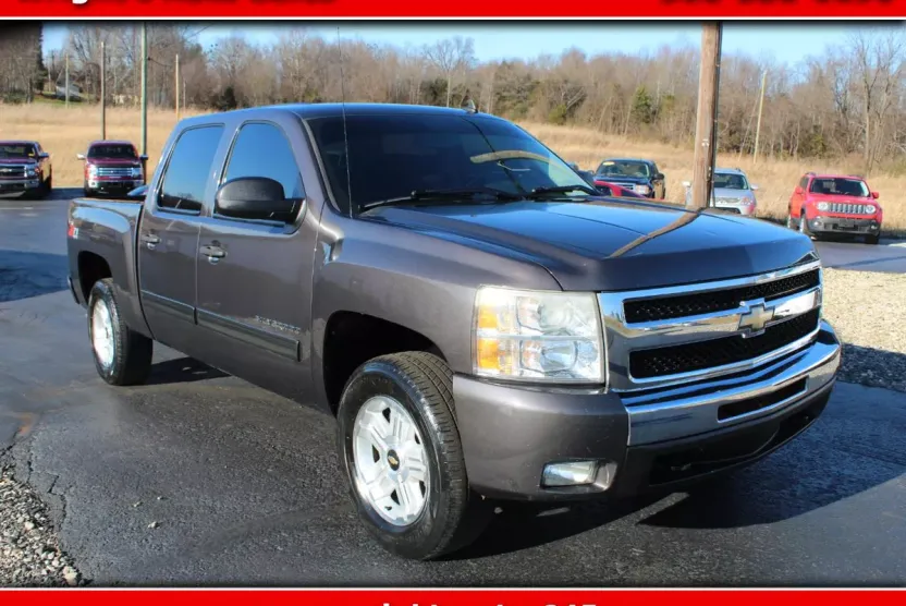 2010 Chevrolet Silverado 1500 LT photo 1