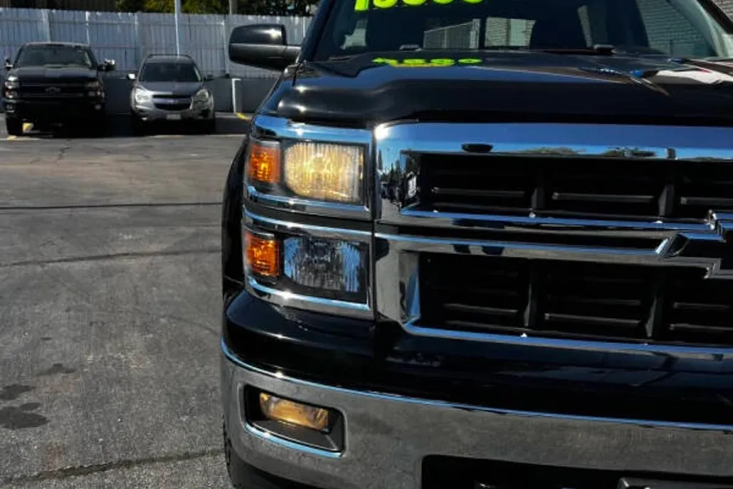 2015 Chevrolet Silverado 1500 LT Z71 photo 1