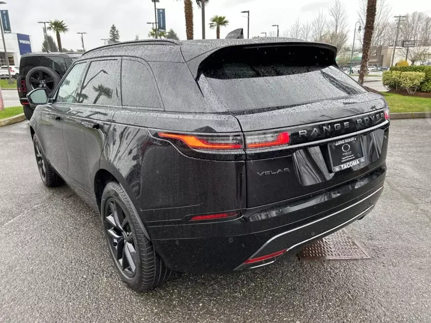 2026 Land Rover Range Rover Velar SE photo 1