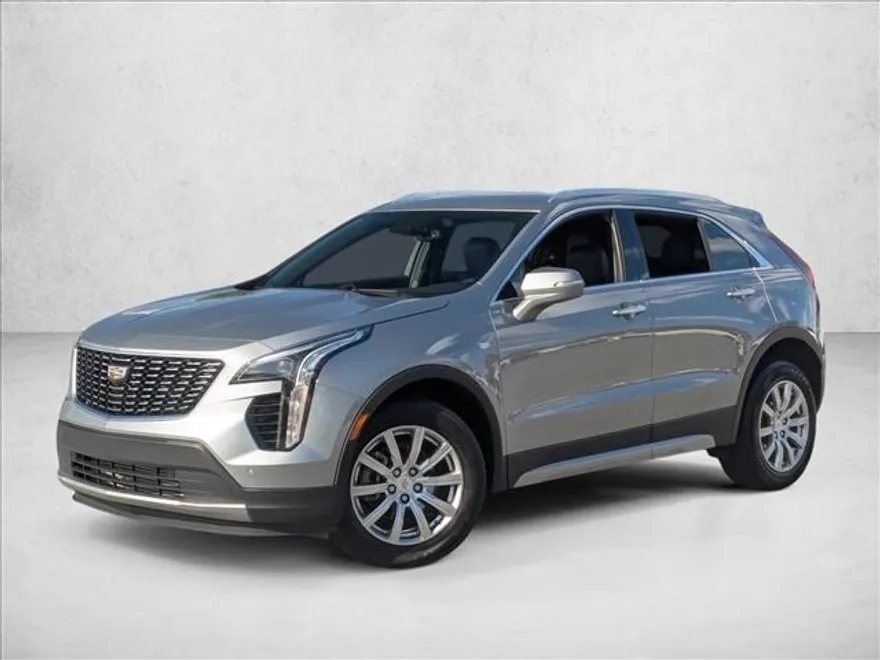 2023 Cadillac XT4 Premium Luxury photo 1