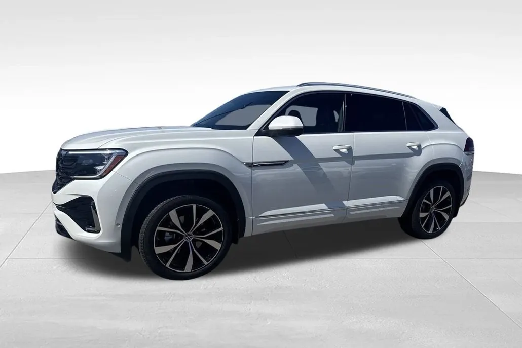 2025 Volkswagen Atlas Cross Sport SEL Premium R-Line photo 1