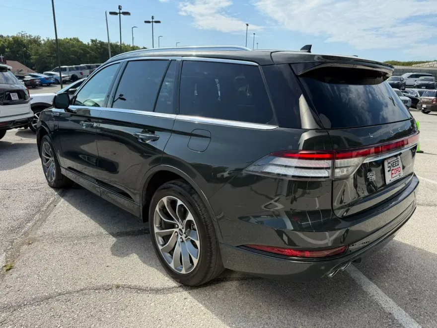 2023 Lincoln Aviator Grand Touring photo 1