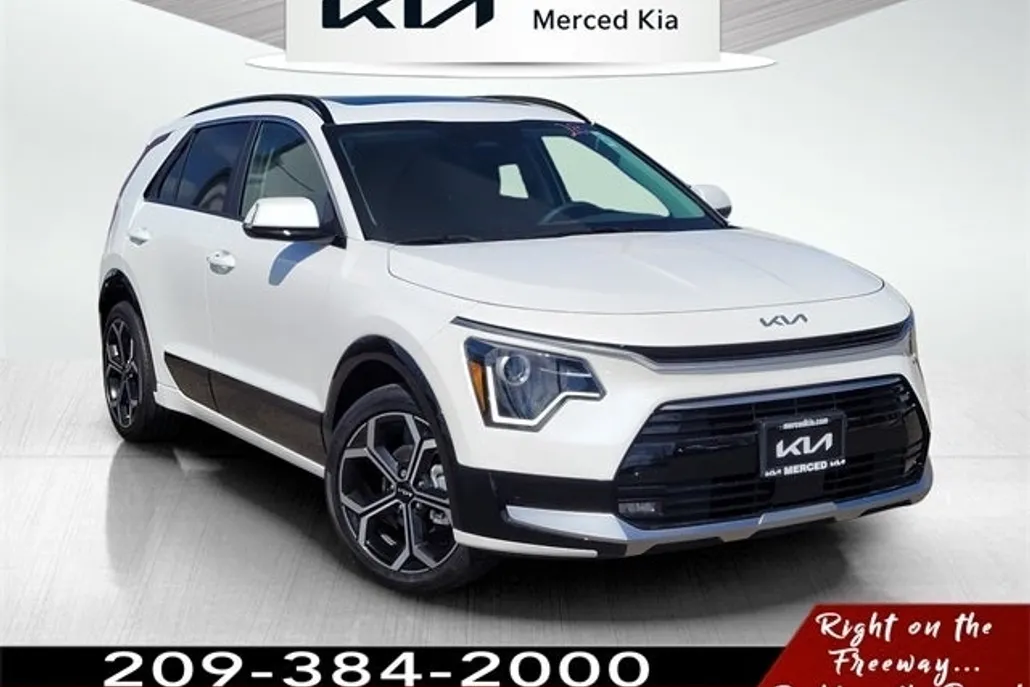 2024 Kia Niro EX Touring photo 1
