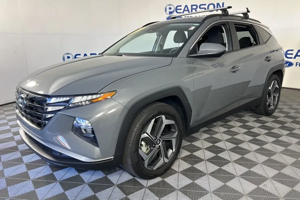 2024 Hyundai Tucson SEL photo 1