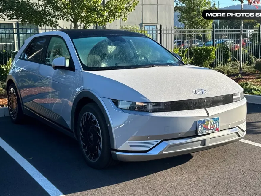 2024 Hyundai Ioniq 5 Limited photo 1