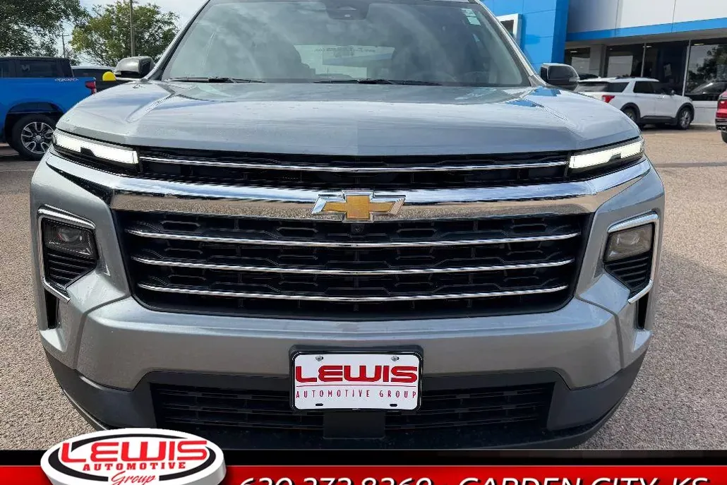 2026 Chevrolet Traverse photo 1