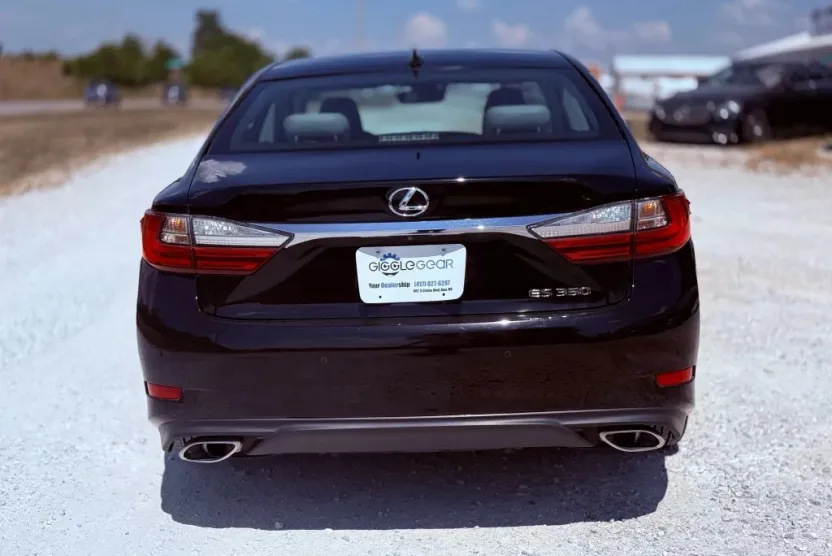 2018 Lexus ES 350 photo 1