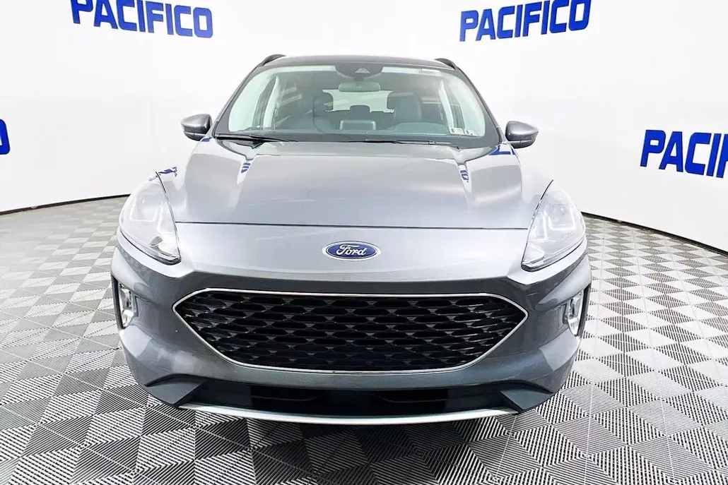2022 Ford Escape SEL photo 1
