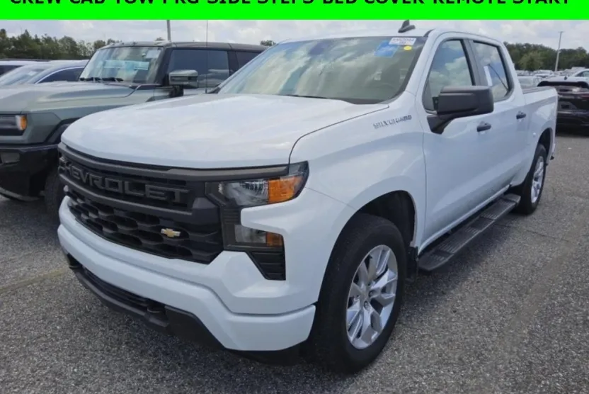 2022 Chevrolet Silverado 1500 Custom photo 1