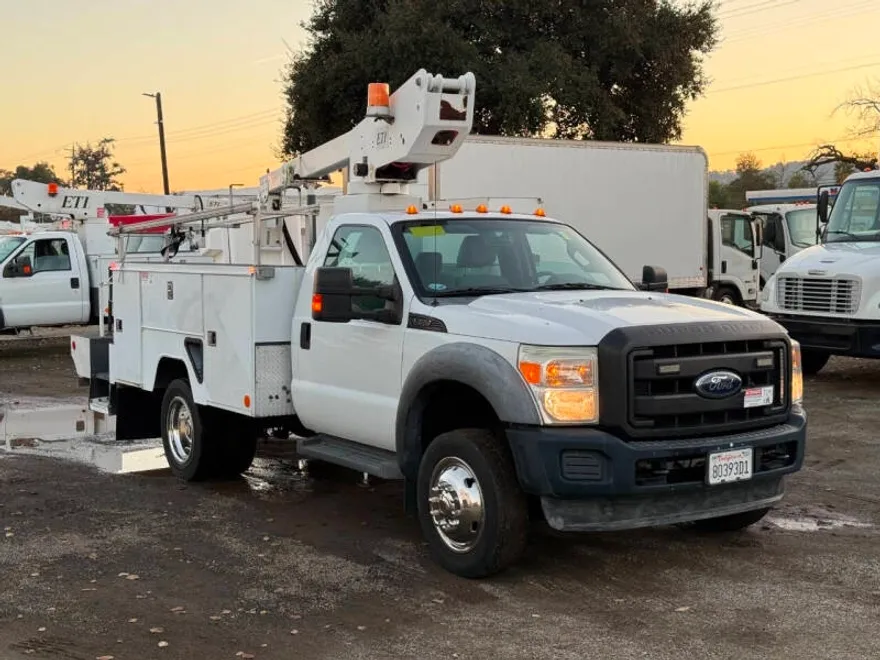 2012 Ford F-450 photo 1