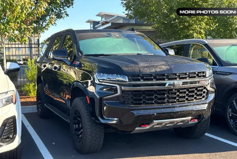 2022 Chevrolet Tahoe Z71 photo 1