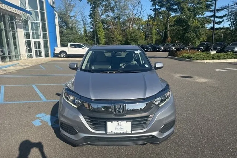 2022 Honda HR-V LX photo 1
