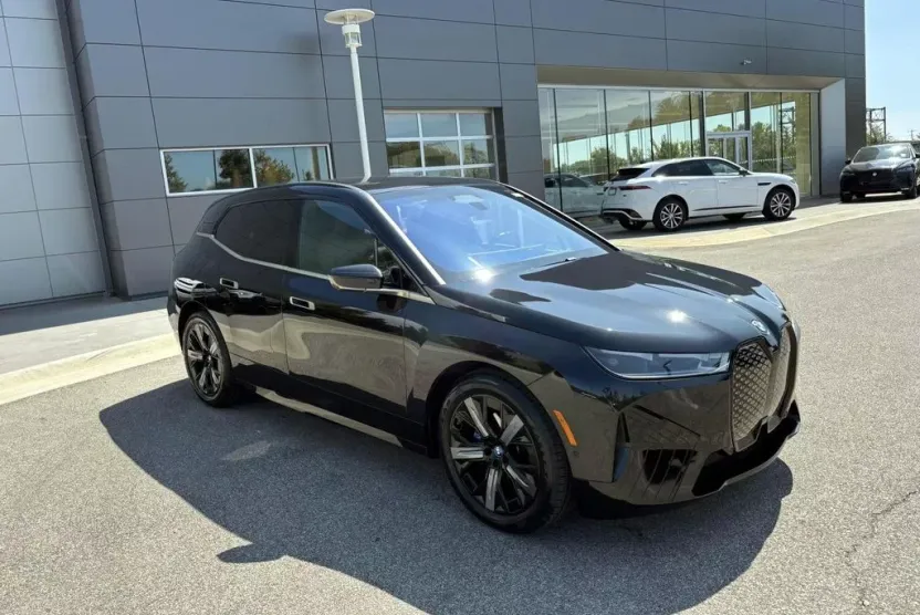 2023 Bmw iX xDrive50i photo 1