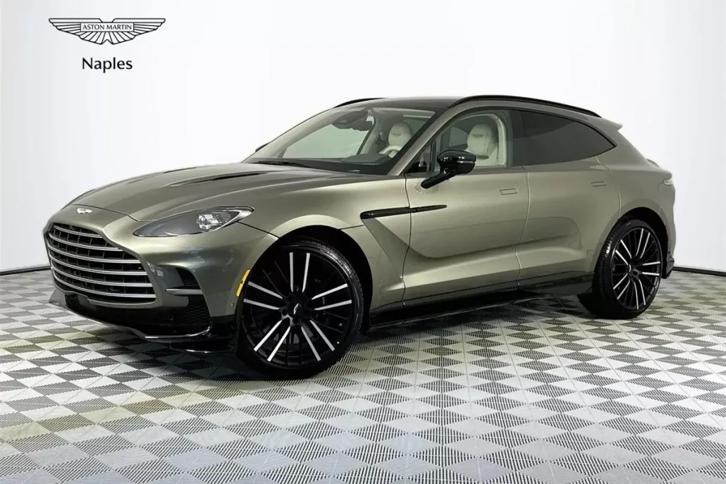 2025 Aston Martin DBX AM8 DBX707 photo 1