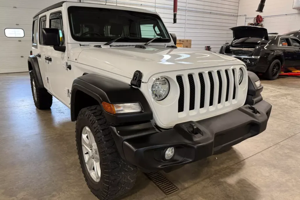 2021 Jeep Wrangler Unlimited Sport photo 1