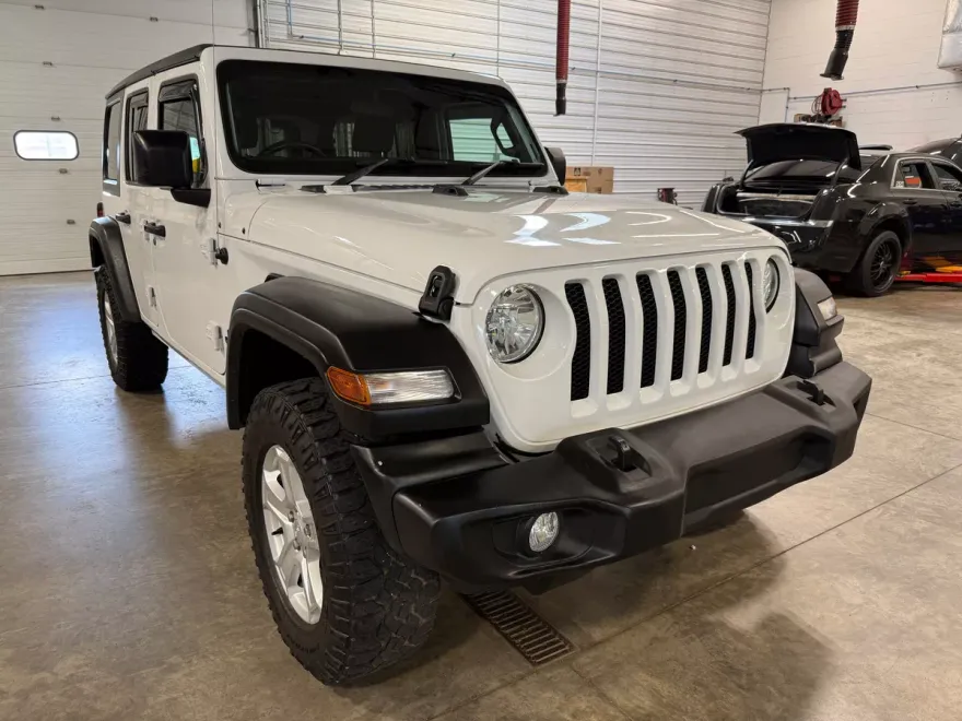2021 Jeep Wrangler Unlimited Sport photo 1