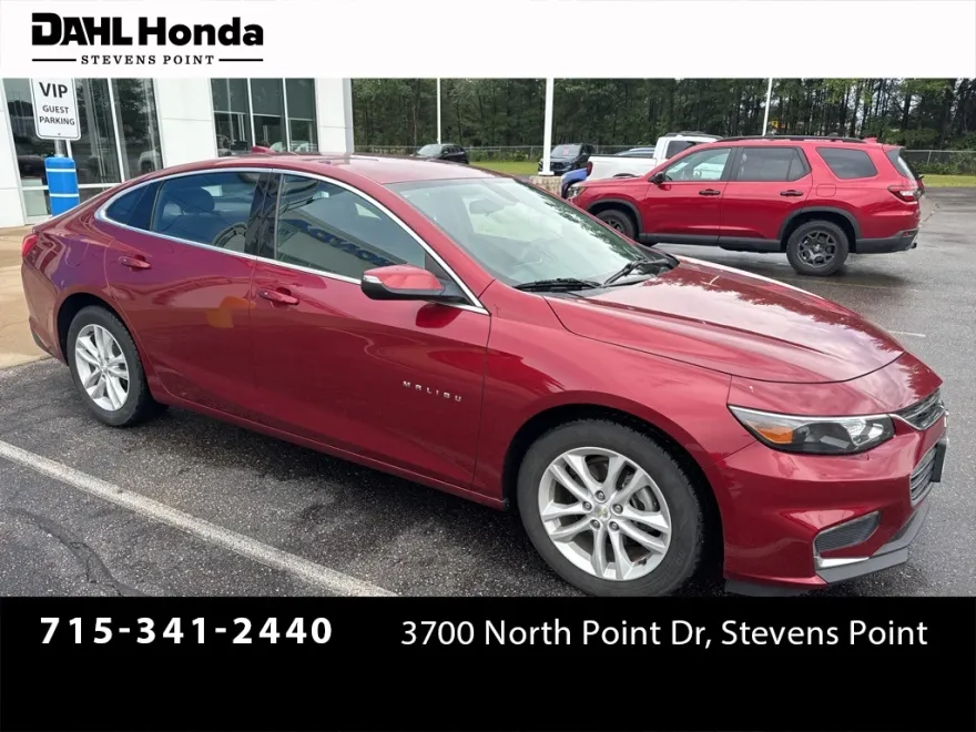 2018 Chevrolet Malibu 1LT photo 1