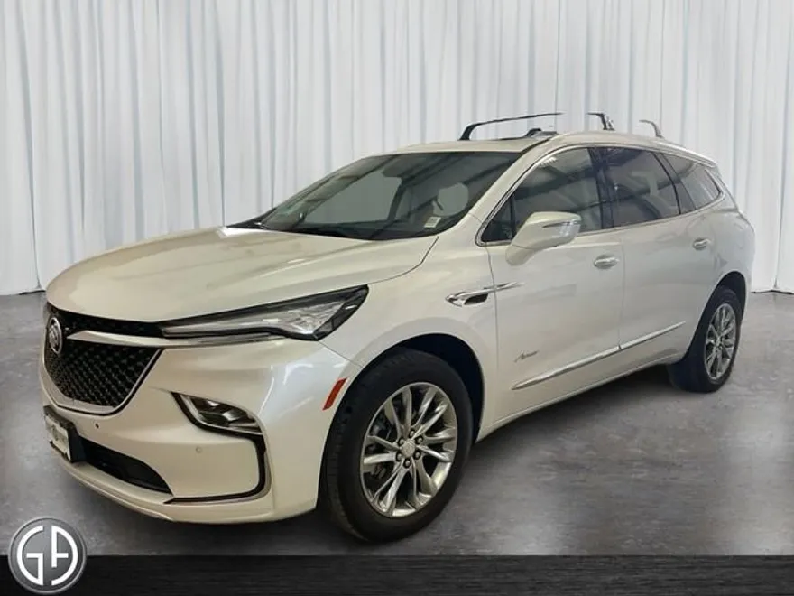 2022 Buick Enclave Avenir photo 1