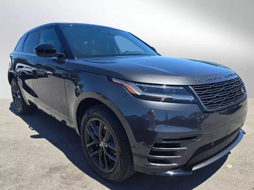 2026 Land Rover Range Rover Velar SE photo 1