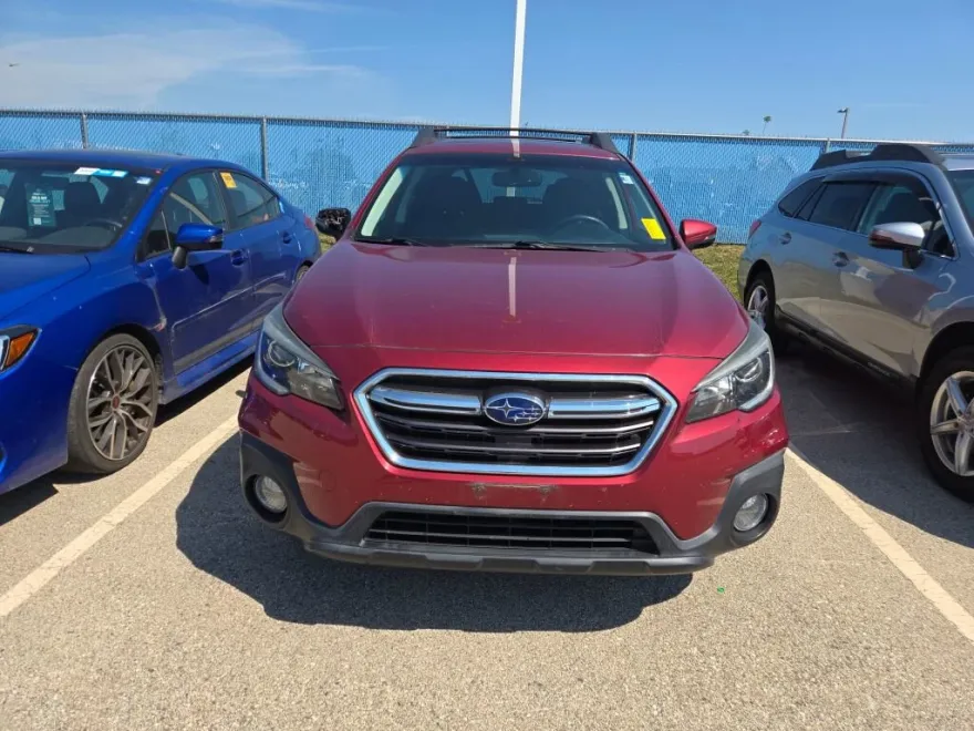 2018 Subaru Outback 2.5i Limited photo 1