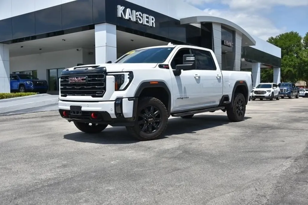 2024 Gmc Sierra 2500 HD AT4 photo 1