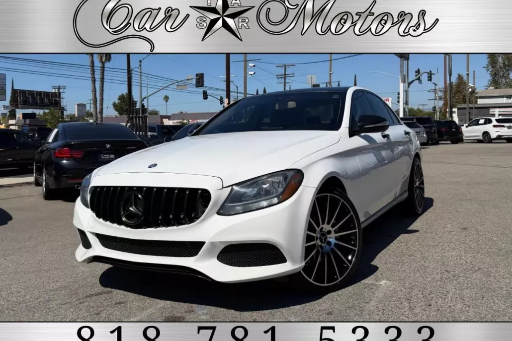 2015 Mercedes Benz C 300 4MATIC Sedan photo 1