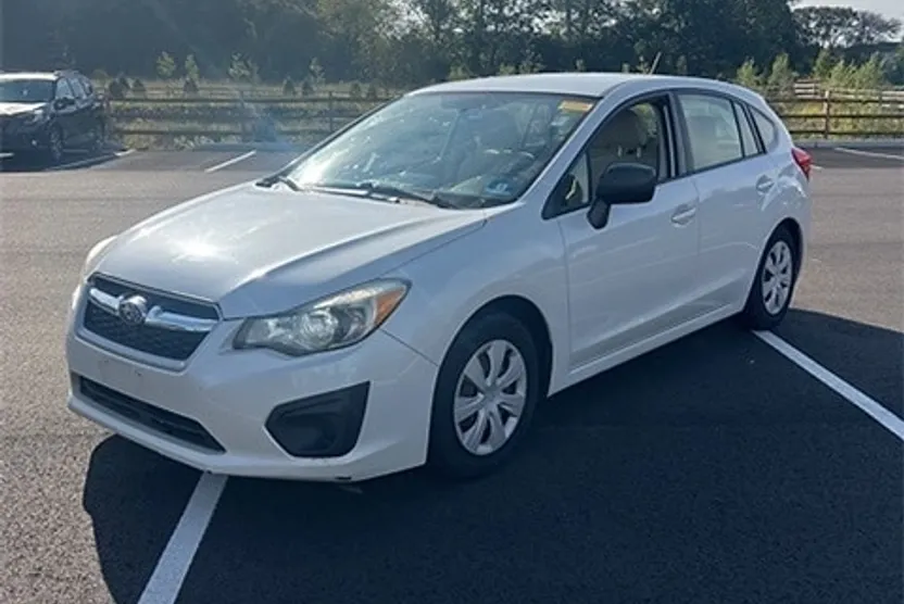 2013 Subaru Impreza 2.0i photo 1