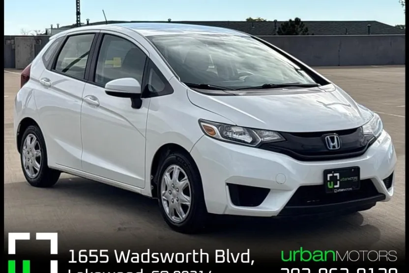 2016 Honda Fit LX photo 1