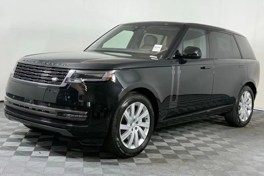 2025 Land Rover Range Rover SE photo 1