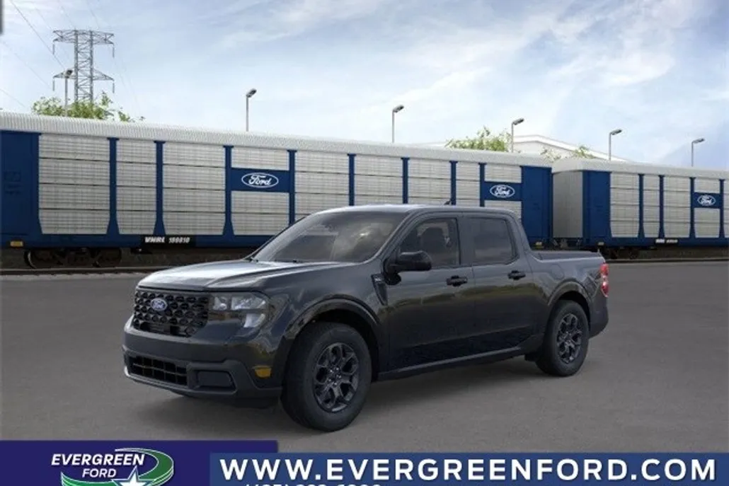 2025 Ford Maverick XLT photo 1