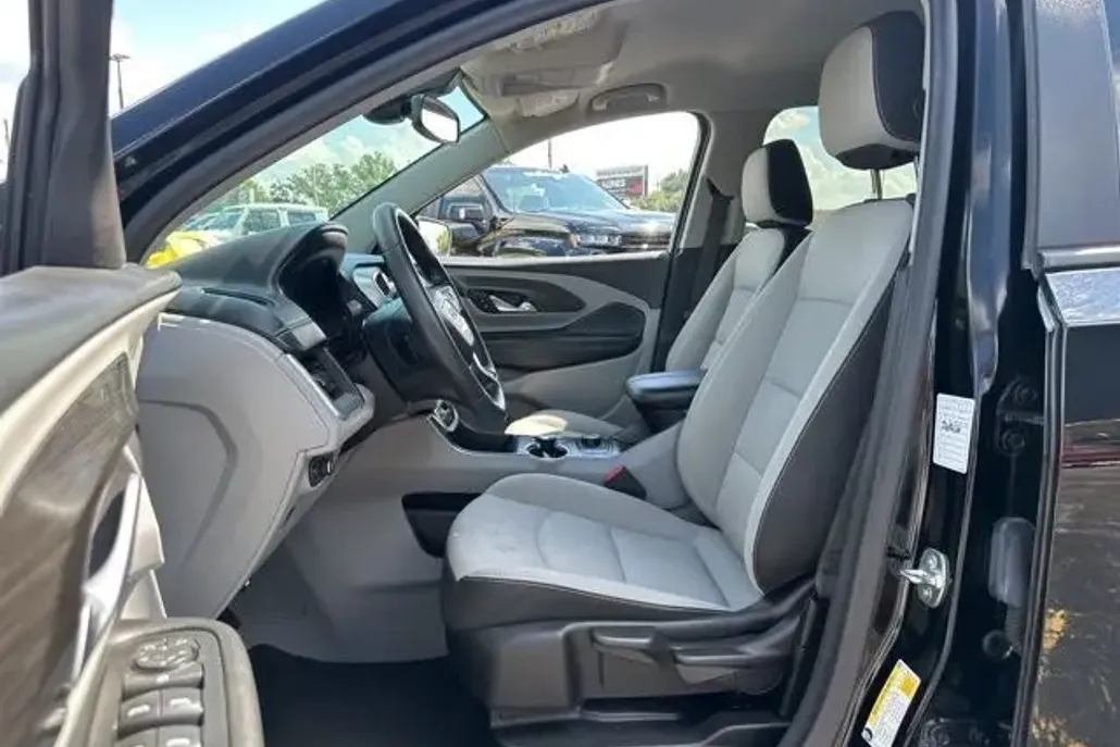 2024 Gmc Terrain SLE photo 1