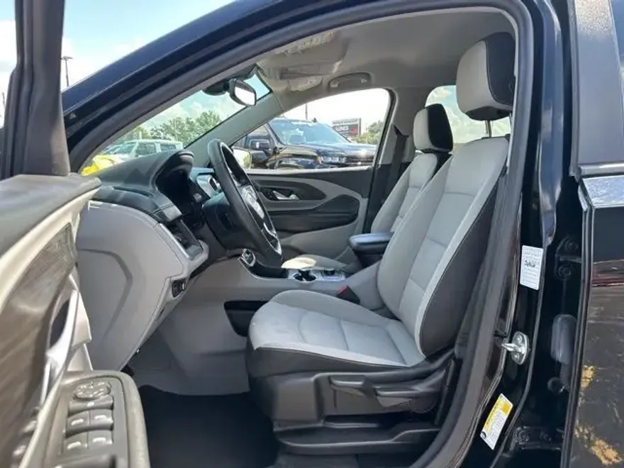 2024 Gmc Terrain SLE photo 1