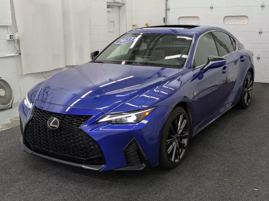 2023 Lexus IS 350 F SPORT photo 1