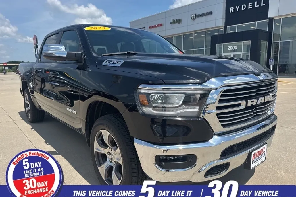 2023 Ram 1500 Laramie photo 1