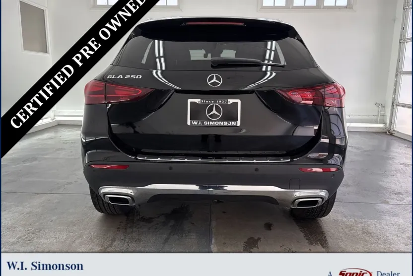 2025 Mercedes Benz GLA 250 photo 1
