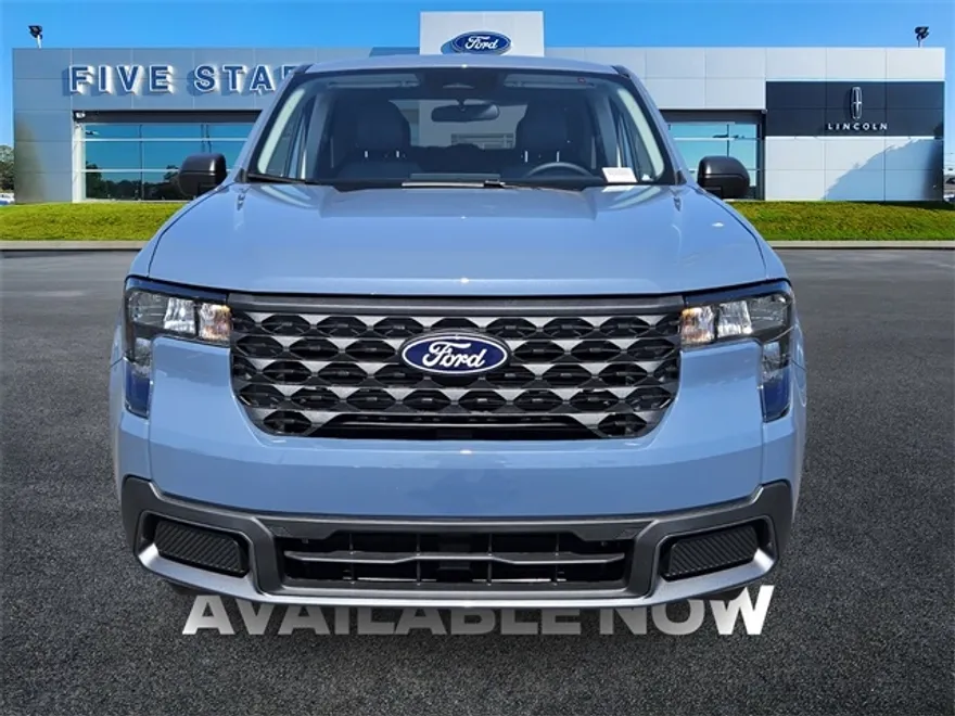 2025 Ford Maverick XLT photo 1