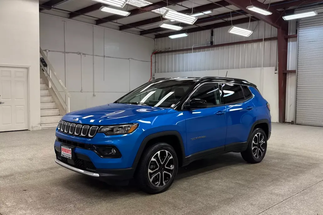 2022 Jeep Compass Limited photo 1