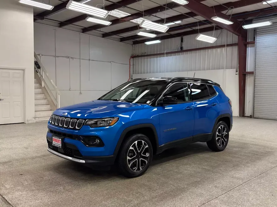 2022 Jeep Compass Limited photo 1