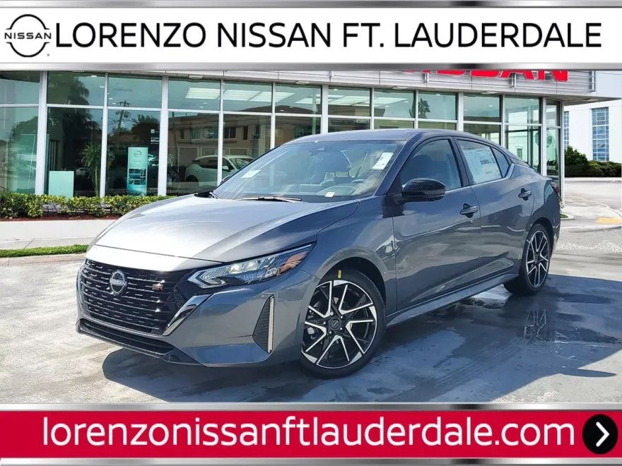 2025 Nissan Sentra SR photo 1