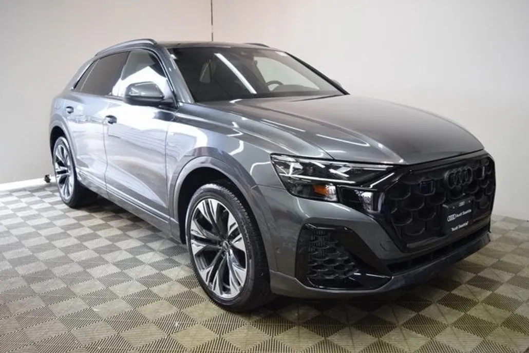 2025 Audi Q8 line Premium Plus photo 1