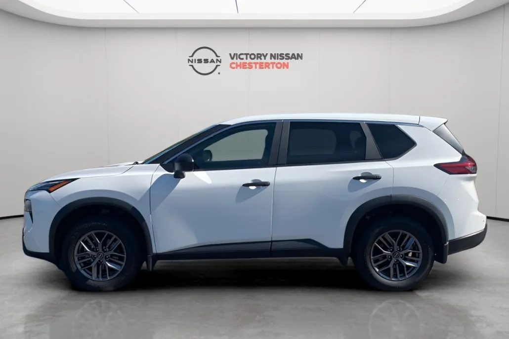 2024 Nissan Rogue S photo 1