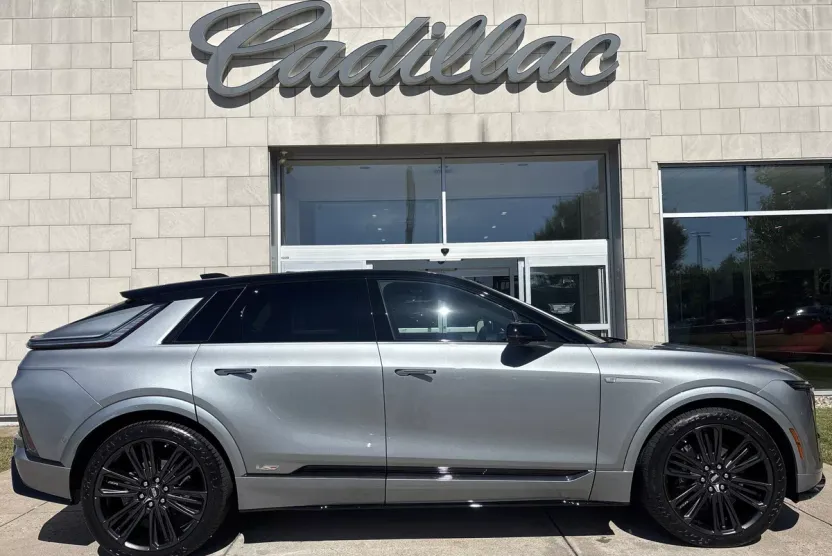 2026 Cadillac Lyriq photo 1